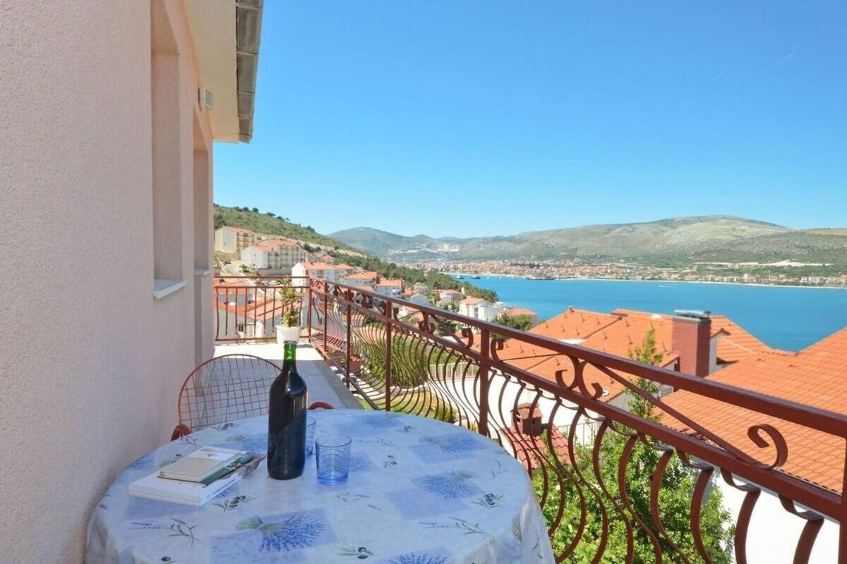 Apartments Sima Трогир Экстерьер фото